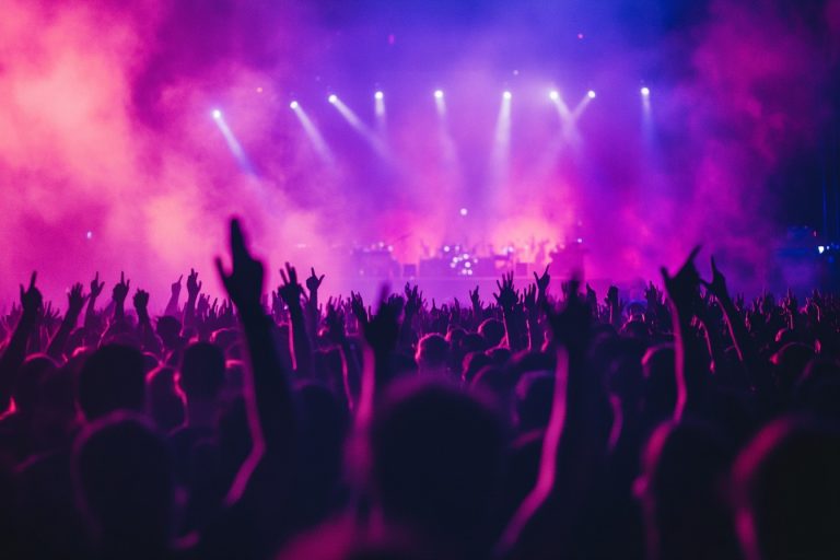 Waarom kiezen mensen voor tinder gay? ontdek de redenen!